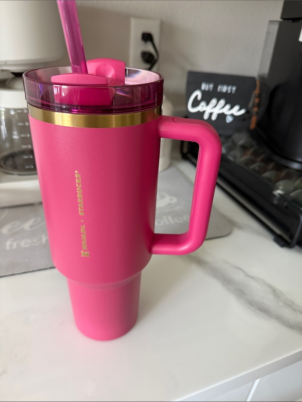 Stanley x Starbucks pink and gold edition is